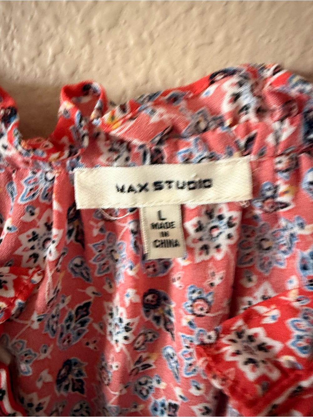 Max Studio Red Floral Flutter-Sleeve Blouse - Picture 3 of 8